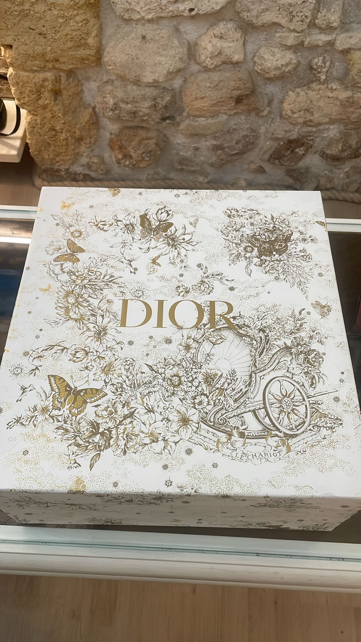 Dior